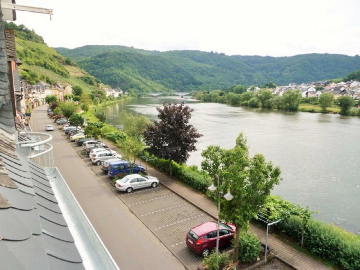 Apartamento Mosel Ausblick Zell Exterior foto