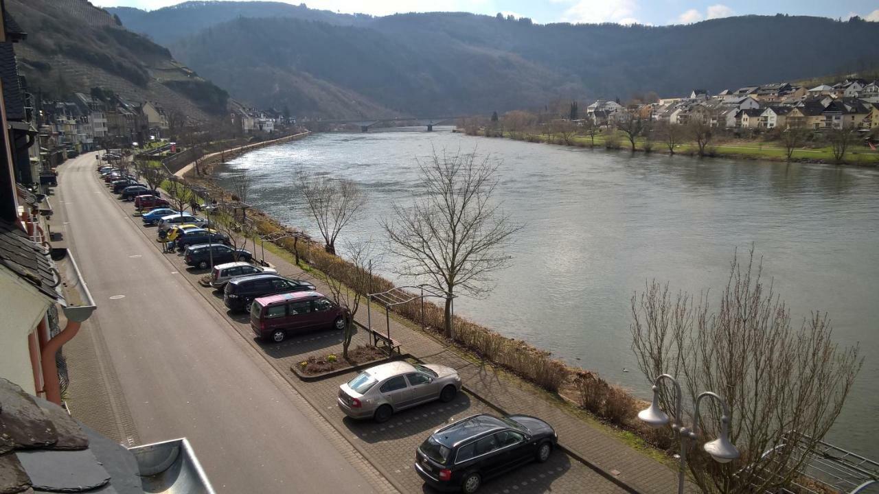 Apartamento Mosel Ausblick Zell Exterior foto